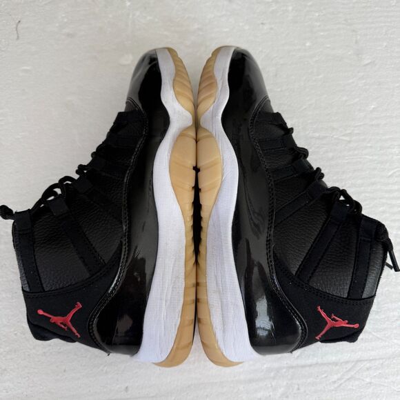 Size 11 Air Jordan 11 Retro 2008 Black Outsole Gum 136046-068 No Box - Picture 3 of 13